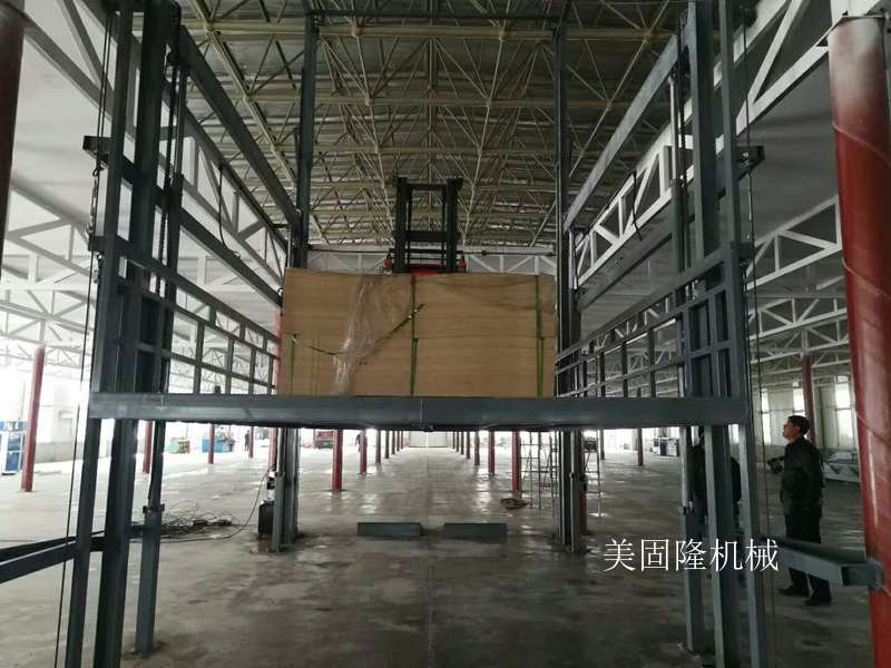 昆玉导轨式升降机厂家